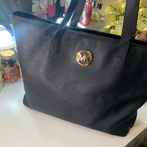 Michael Kors Classic Black Tote